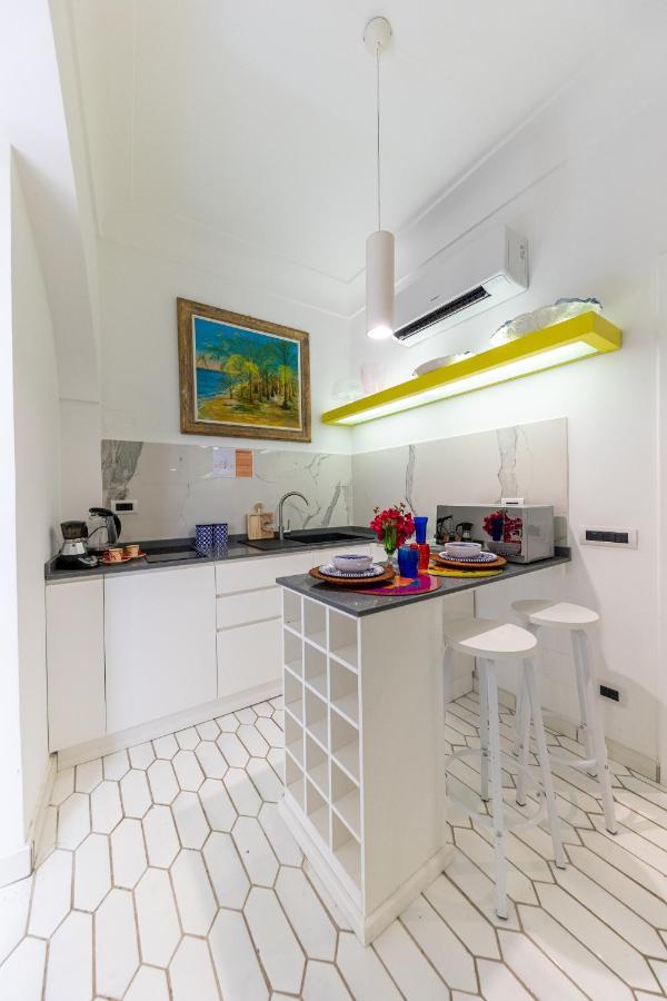 Suite Apartment Capri Con Jacuzzi In Piazzetta 외부 사진