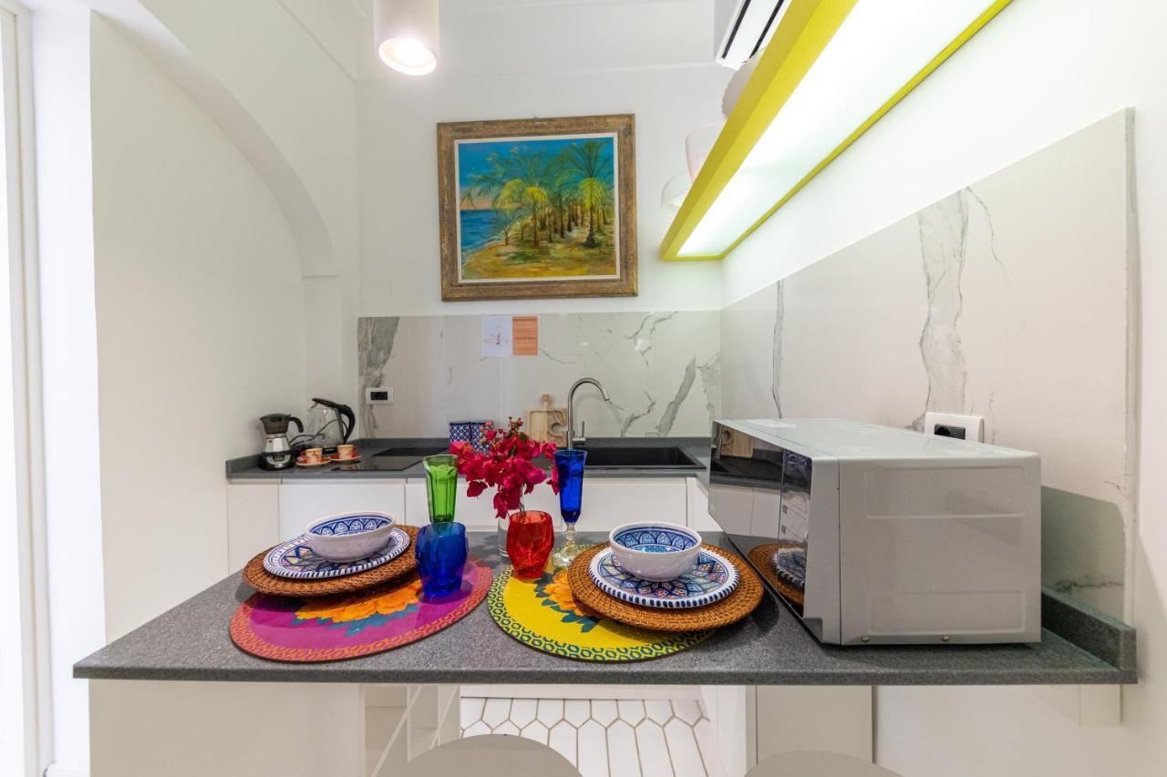 Suite Apartment Capri Con Jacuzzi In Piazzetta 외부 사진