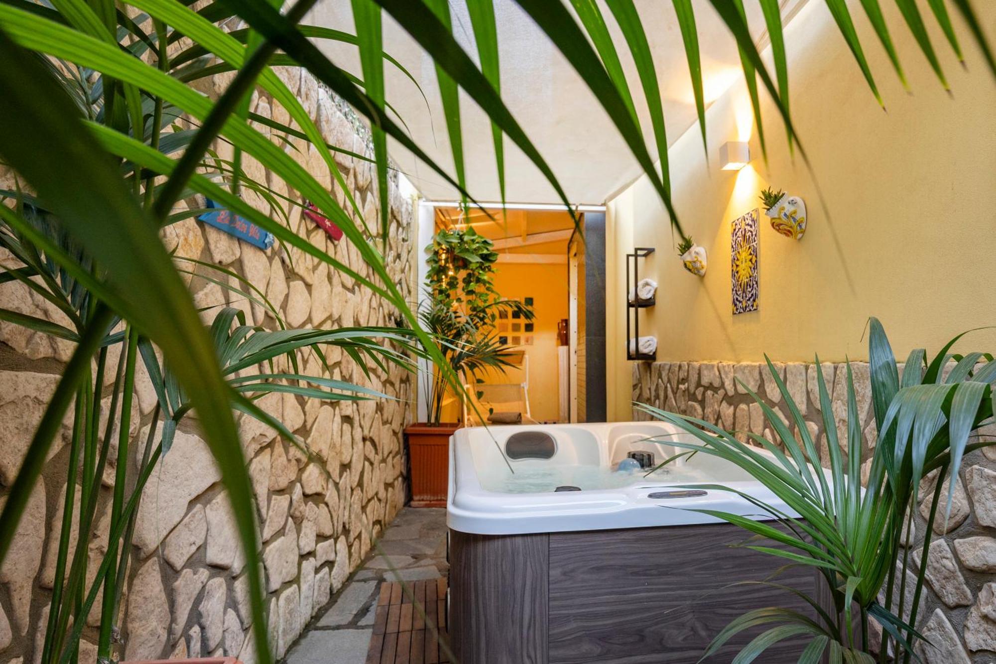 Suite Apartment Capri Con Jacuzzi In Piazzetta 외부 사진